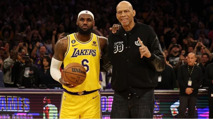 LeBron James and Kareem Abdul-Jabbar | Setanta Sports