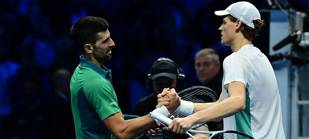 Джокович уступил Синнеру на итоговом турнире ATP