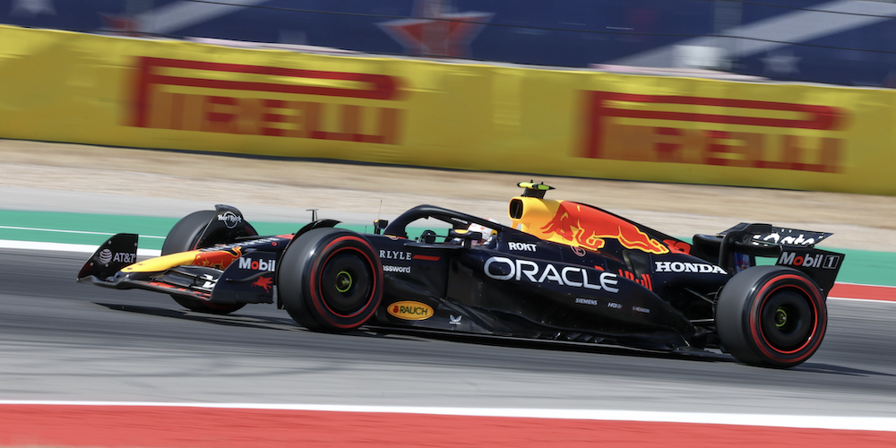 Verstappen wins pole at US GP