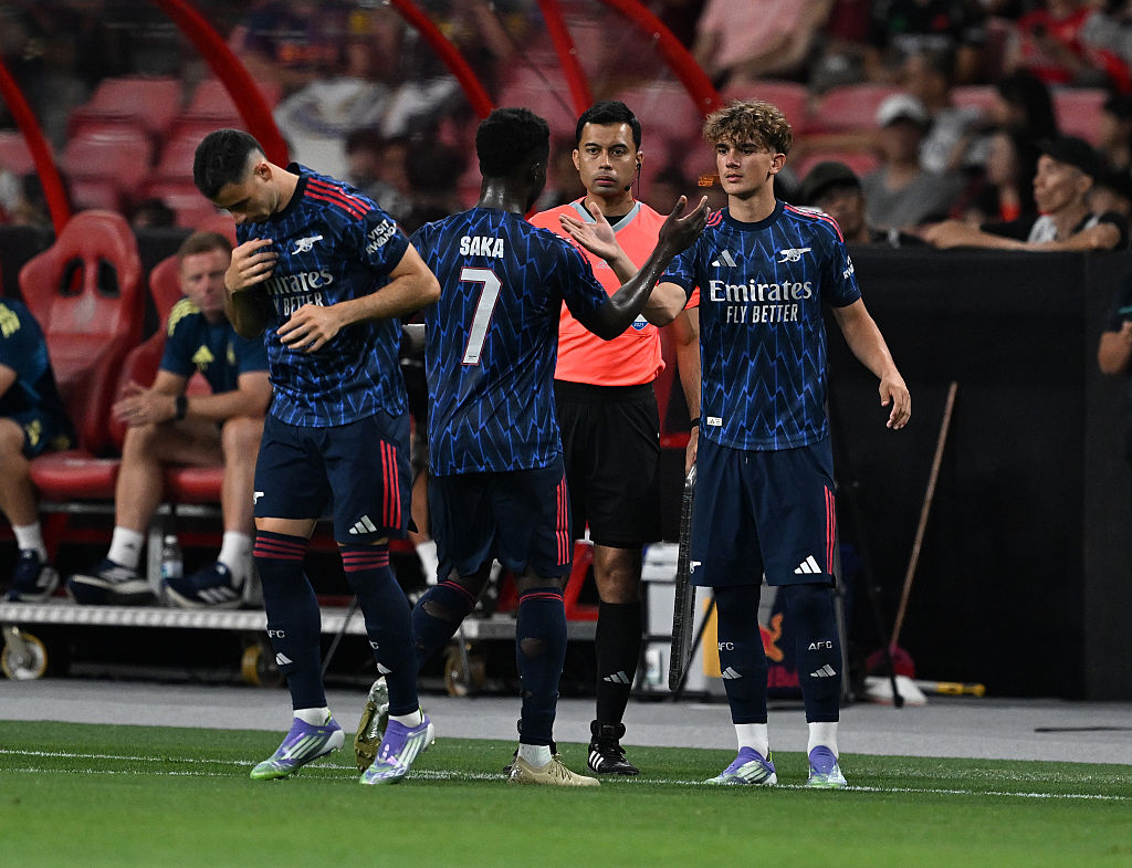 ვინ არის დოუმენი - ჩემპიონთა ლიგის ყველაზე ახალგაზრდა ფეხბურთელი | Setanta Sports