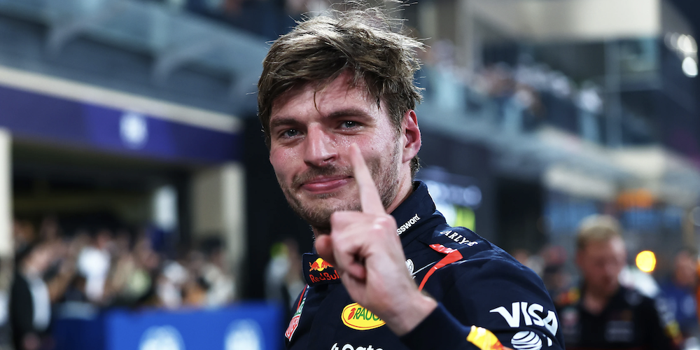 Verstappen wins pole at Abu Dhabi