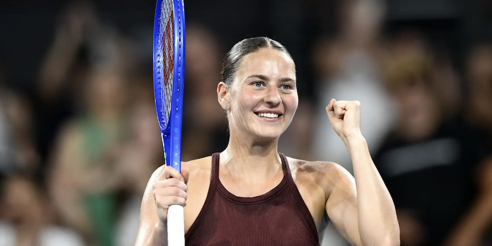 Marta Kostiuk wins Brisbane semifinal